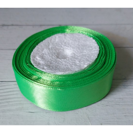 ОПТ Лента атласная однотонная 2,5 см*25 ярдов, цв. салатовый 52, цена за катушку